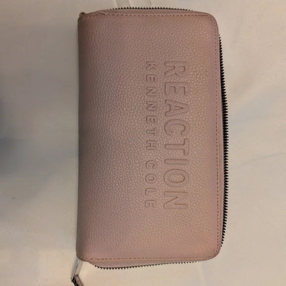 Kate Spade Black Saffiano Leather Wristlet & Assorted Wallet bundle - Picture 14 of 16